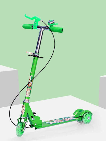 3 WHEEL SCOOTER GREEN
